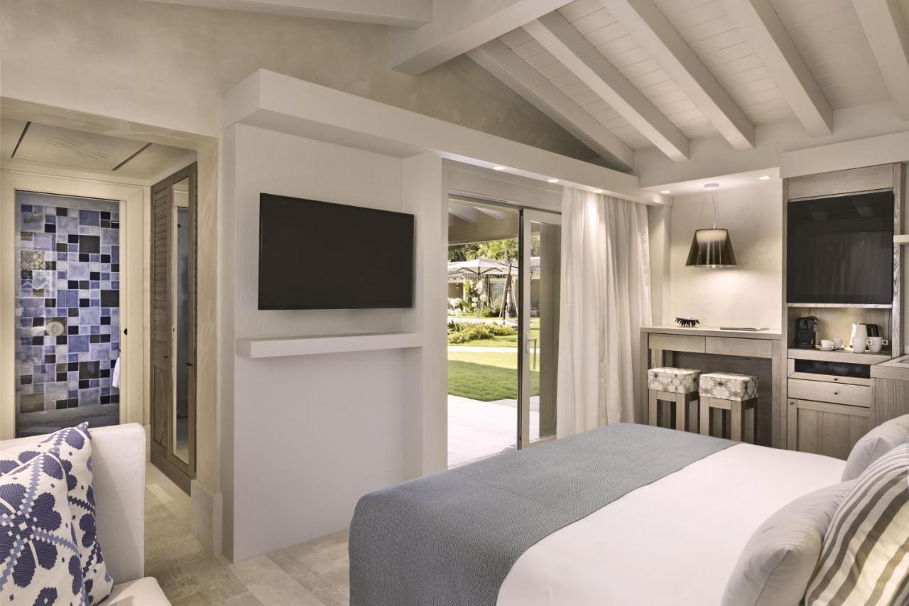 Resort 7pines Sardinia - A Destination By Hyatt 5*
