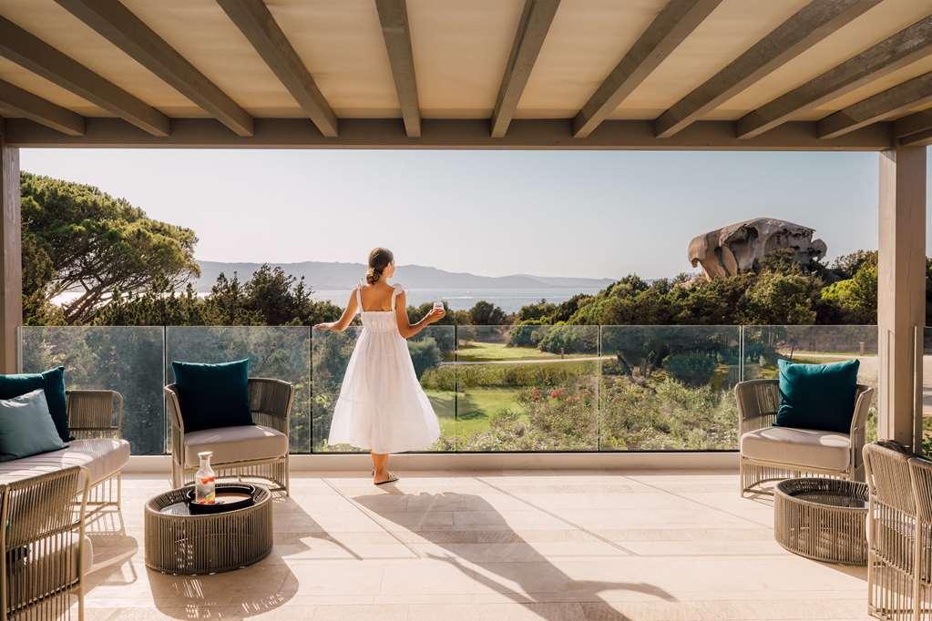 7pines Sardinia - A Destination By Hyatt Station touristique Baja Sardinia