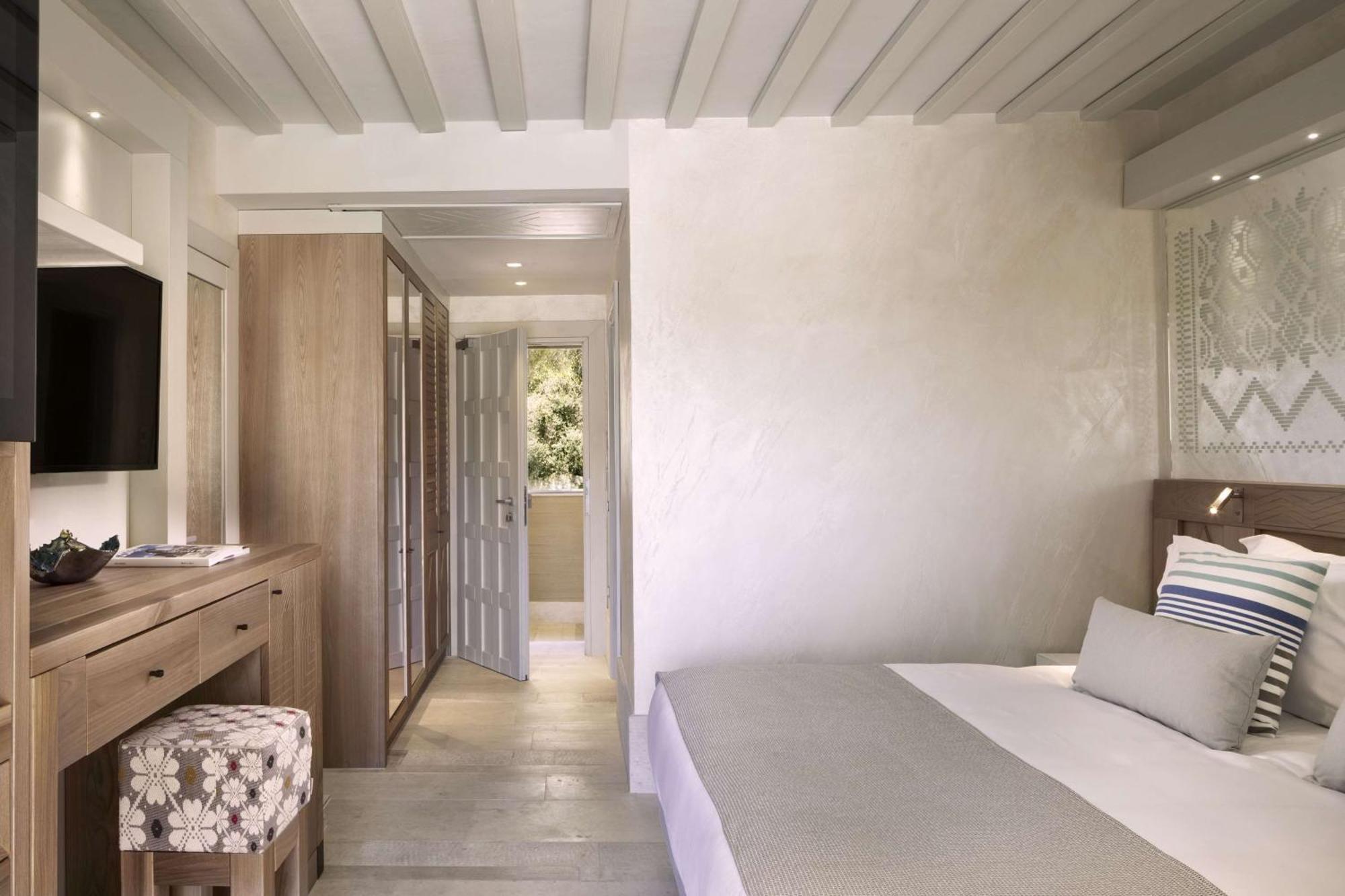 7pines Sardinia - A Destination By Hyatt Resort 5*