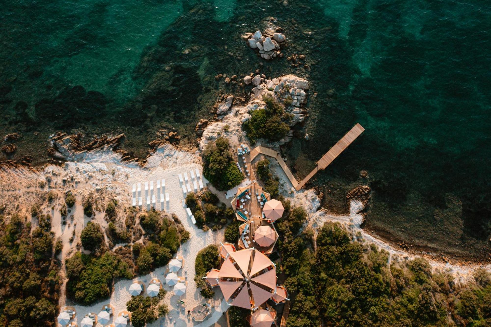 Station touristique 7pines Sardinia - A Destination By Hyatt